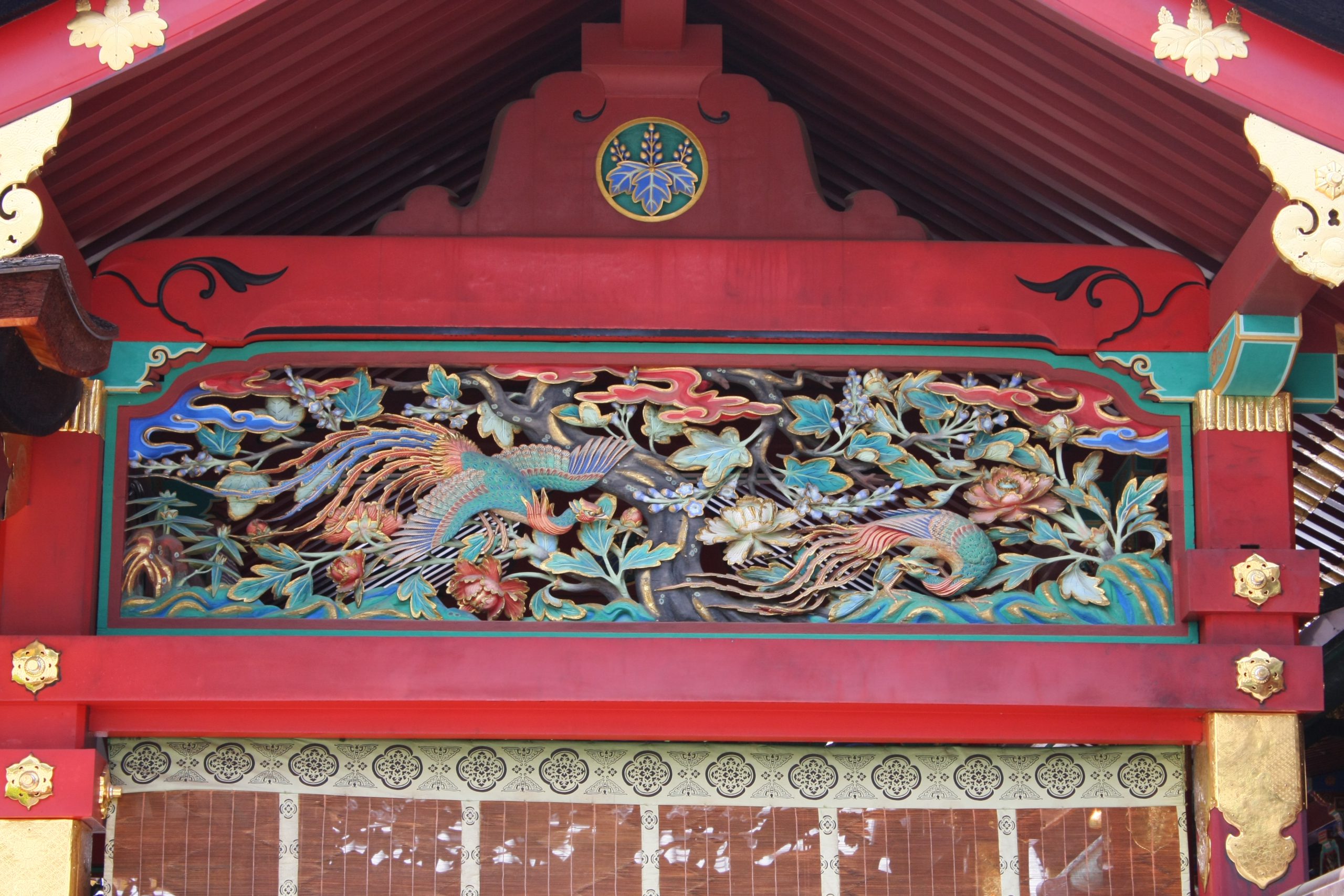 Yawata:Iwashimizu Hacimanngu Main Shrine (Phoenix)An ornamental carving.