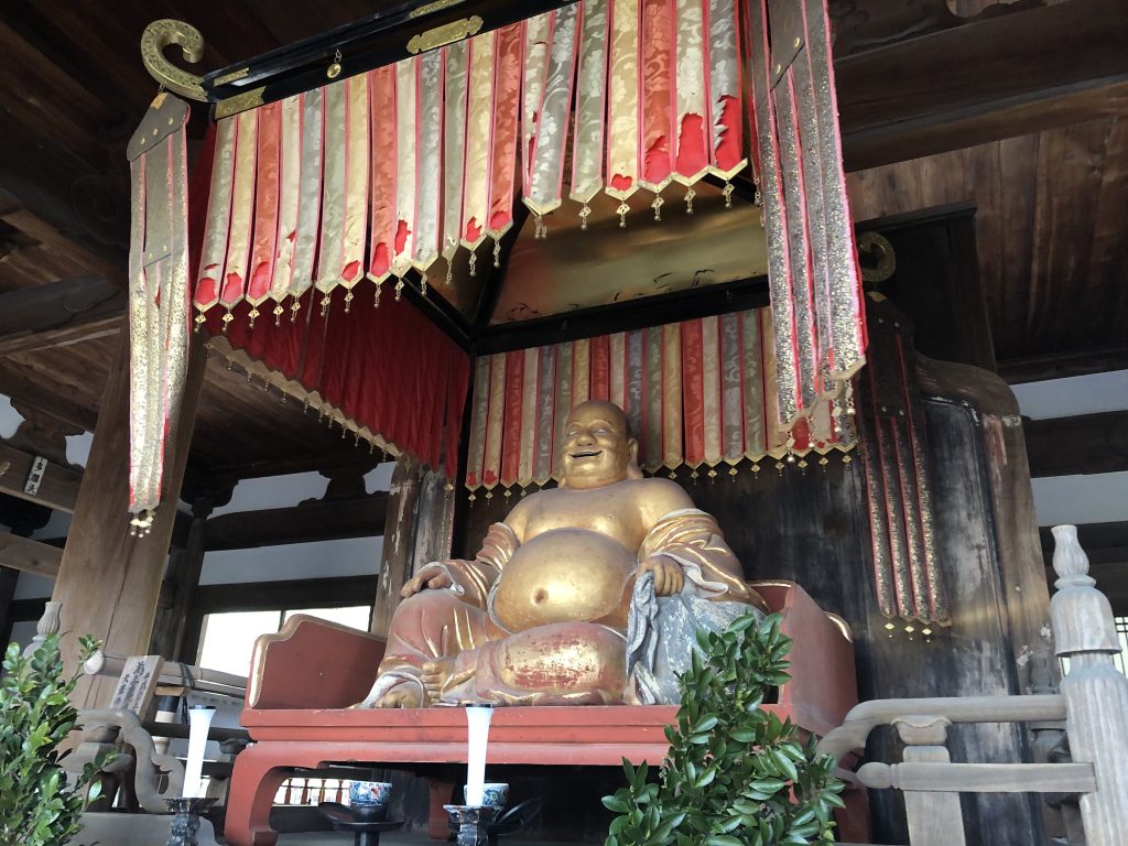 Obaku-san Manpuku-ji, a Chinese-style temple which taught a method for making tea in Japan